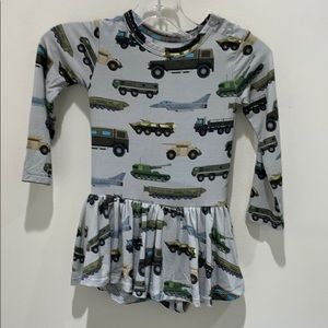 Posh peanut twirl bodysuit  cash 6-12 months